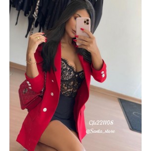 Elige el color del blazer.