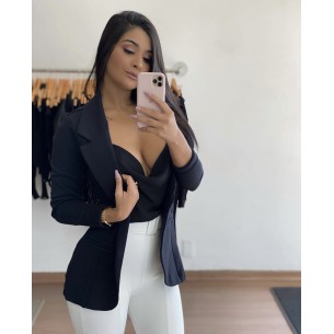 Elige el color del blazer