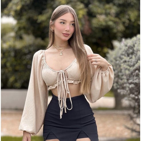 Elige el color de la blusa