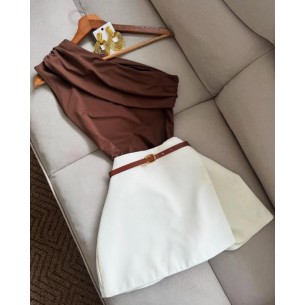 Elige el color de la blusa